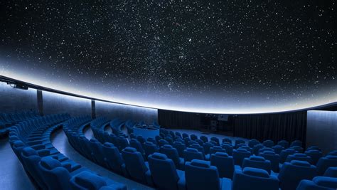 Free Planetarium Shows and Stargazing Sessions in QC .